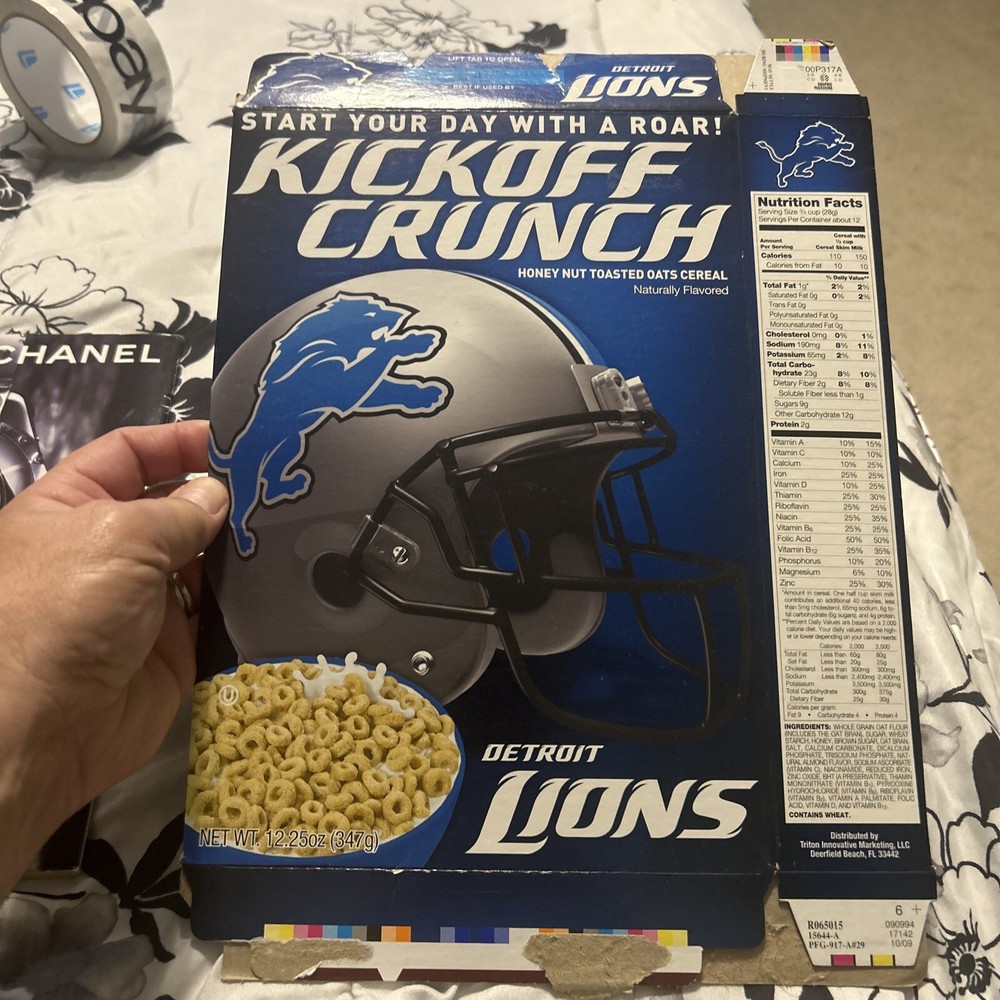 NFL Detroit Lions Kickoff Crunch Cereal 2009 Schedule Box Only Rare