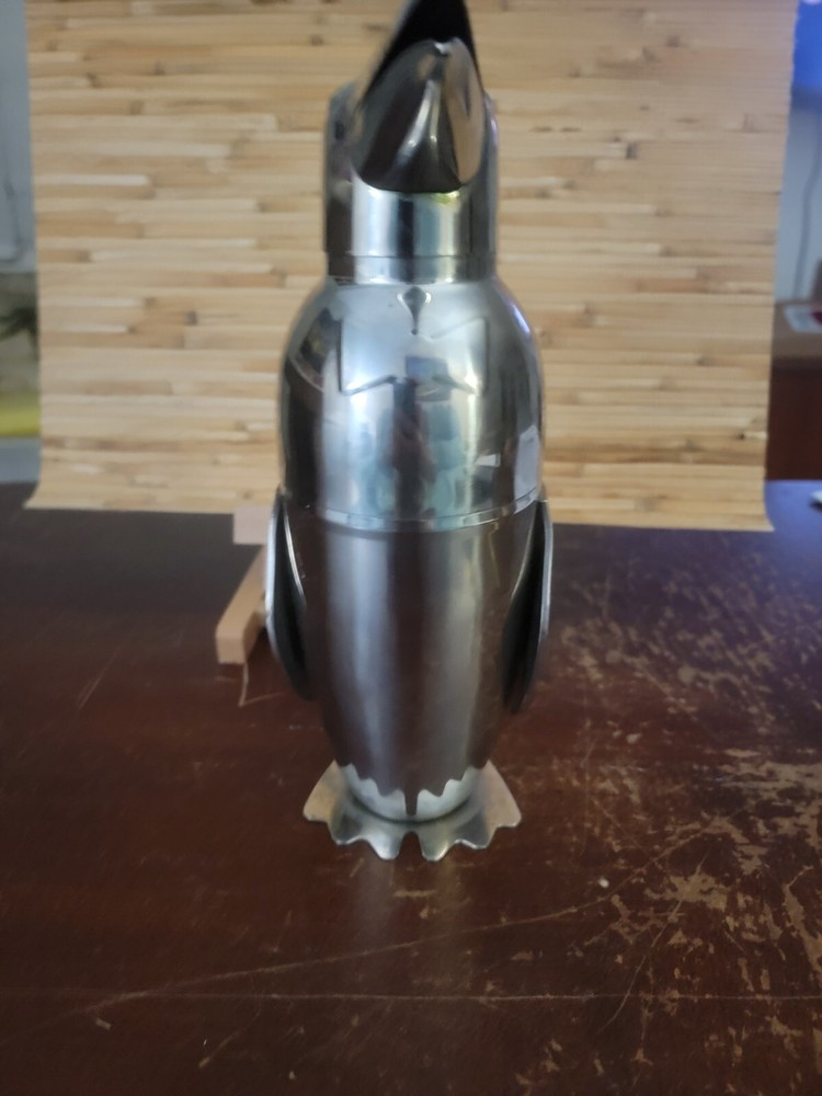 POTTERY BARN Chrome Stainless Steel Metal Penguin Cocktail Shaker Drink Mixer