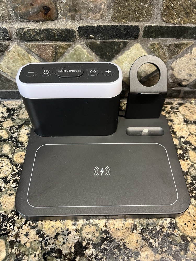 YORTOT 5-in-1 Multi-Device Fast Charging Station