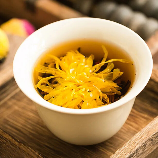 10 Flavors Flower Black Tea Dragon Pearl Yunnan Tea Flower Tea Ball