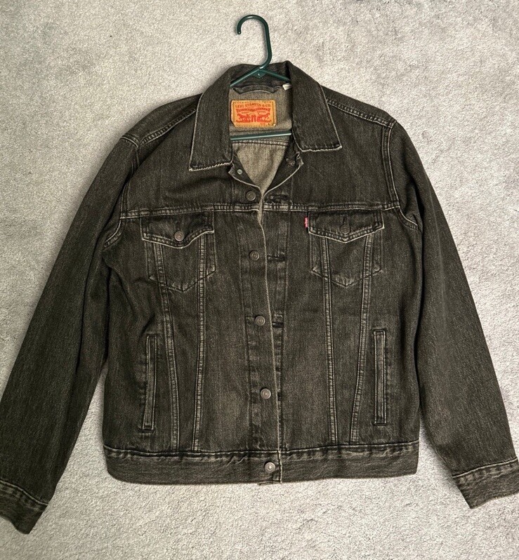 Levi’s Relaxed Fit Denim Jacket