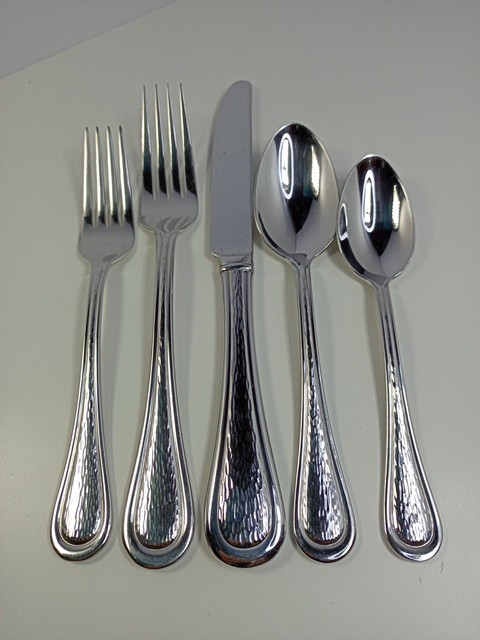 Lenox Barlowe Hammered 18/10 Stainless Steel Silverware 5 Piece Place Setting