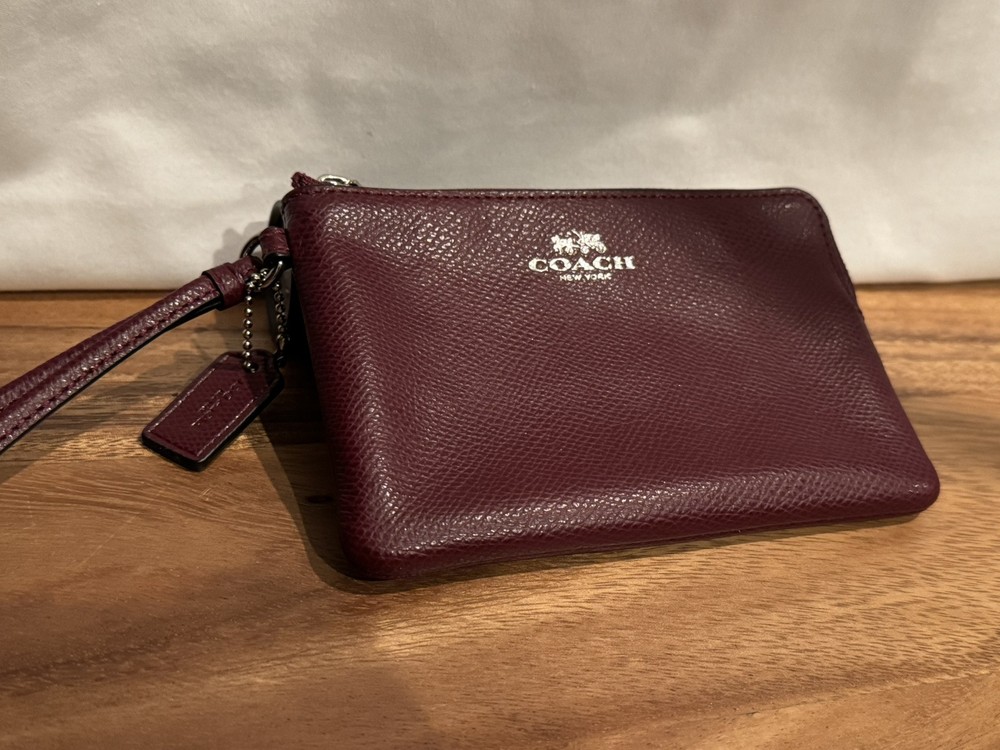 COACH Pebble Leather Zip Wristlet Wallet with Keychain in Burgundy and Gold Logo