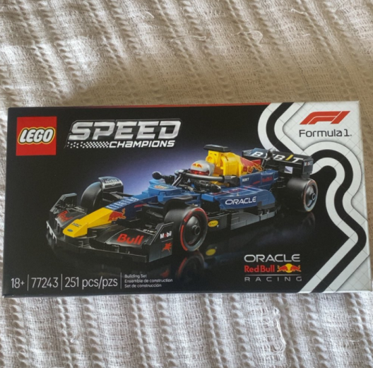 LEGO Speed Champions Oracle Red Bull Racing RB20 F1 Race Car Model, 2 day Ship