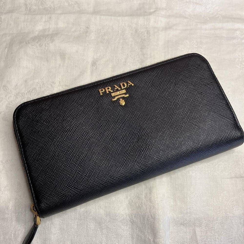 Prada Saffiano Black Leather Zip Long Wallet with Logo 10.5x20cm