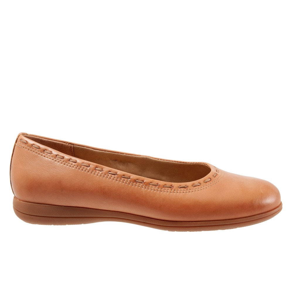 Trotters Dixie T2217-215 Womens Brown Leather Slip On Ballet Flats Shoes