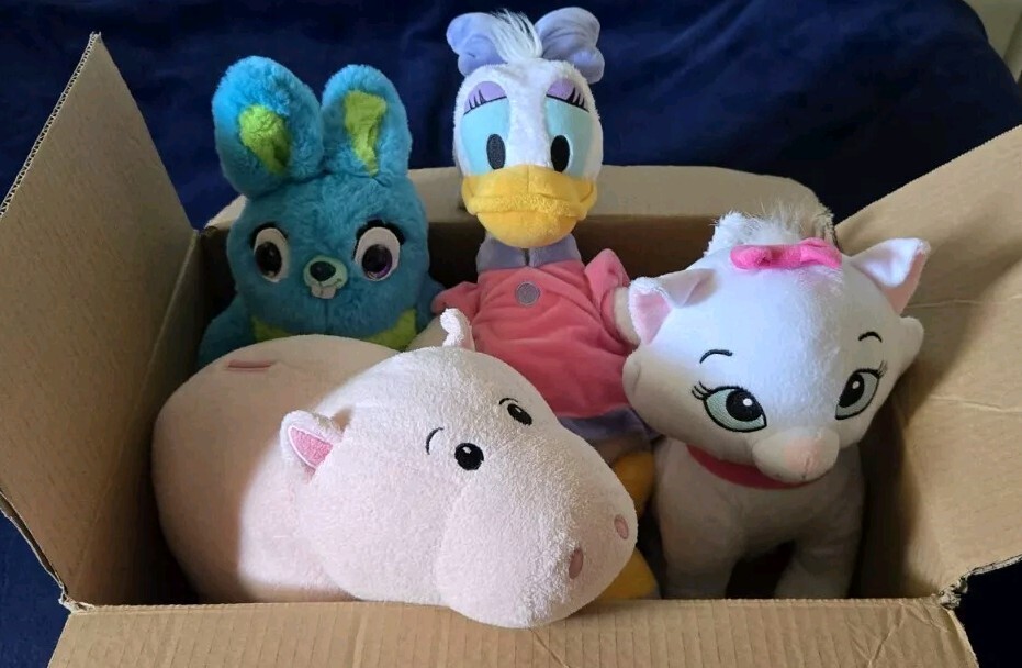Plush Stuffed Animals Disney Pixar Plush Toys Bundle Marie Daisy Duck ,ham,bunny