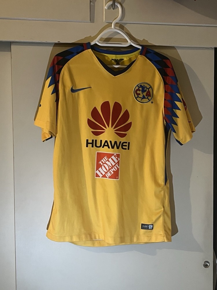 Club América 2017/18 Third Jersey *RARE* Men’s Size M (tight fit)