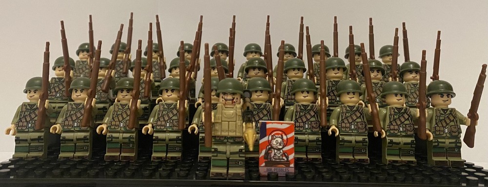 WW2 USA Military Mini Figures Set - 30 Soldiers No Captain - Not LEGO