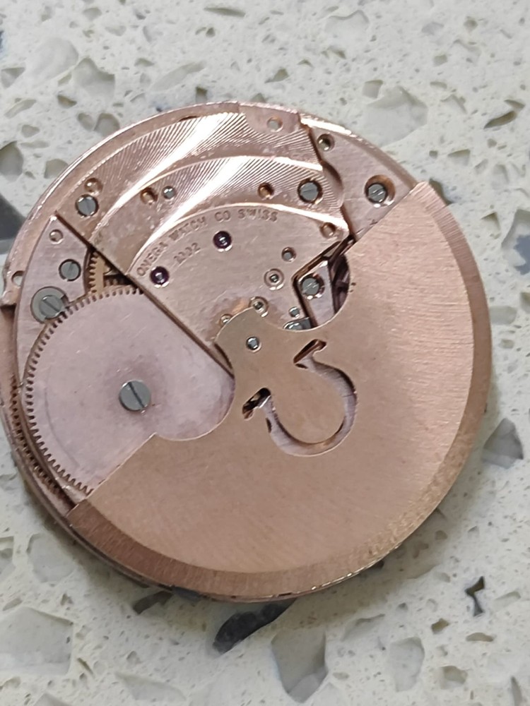 Omega Cal 1002 Automatic Incomplete Movement Working   Z