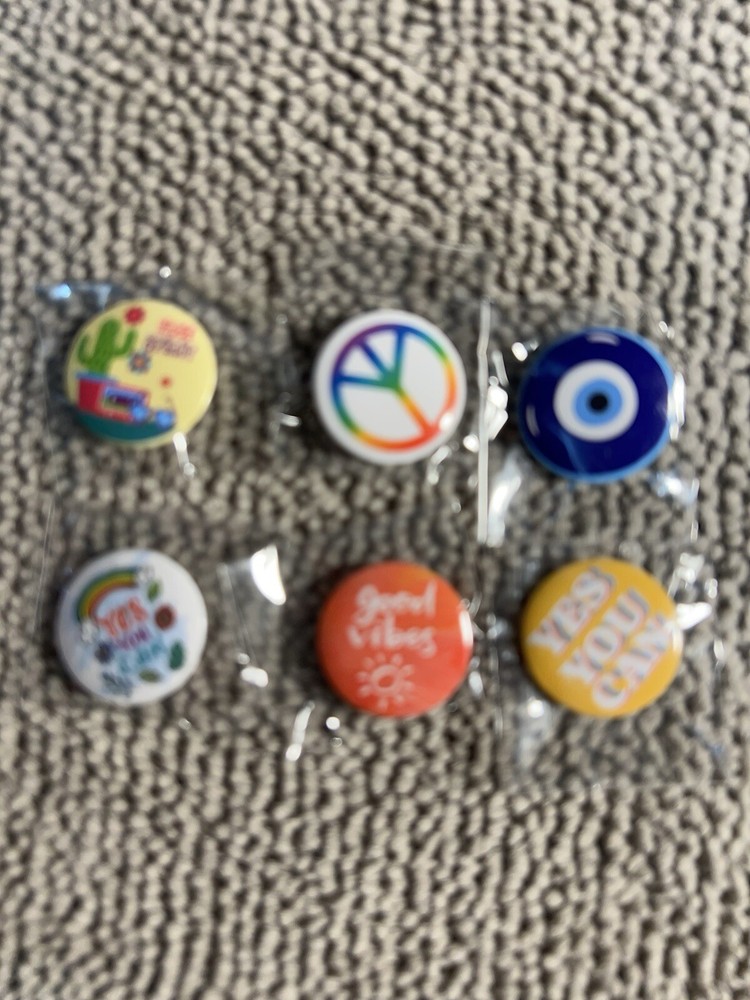 Lot Of 6 Small Brooch  Round Metal Multicolor Fashion Mini