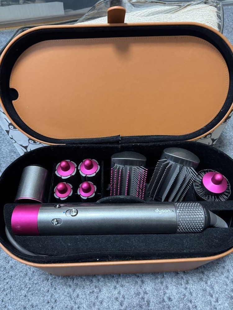 Dyson HS01 Airwrap Complete Hair Styler Curling Iron 100V Japan Model