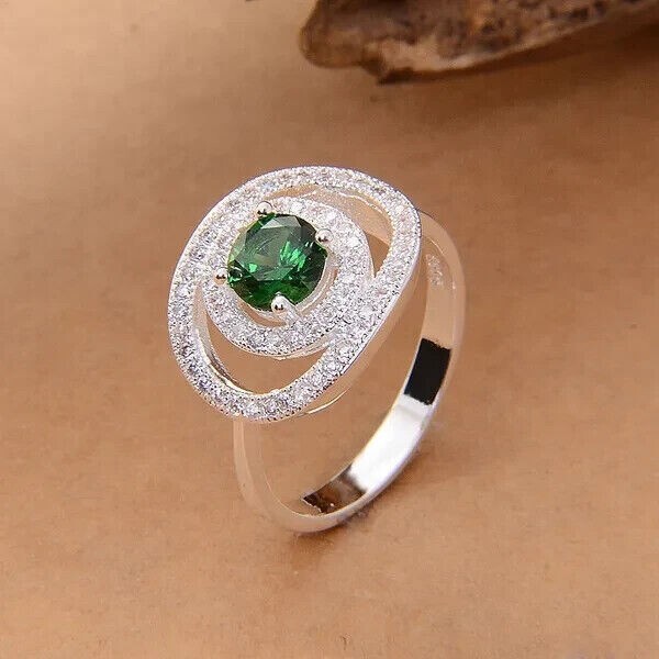 Round Cut Simulated Emerald Stunning Wedding Band Ring In 14k White Gold Plated