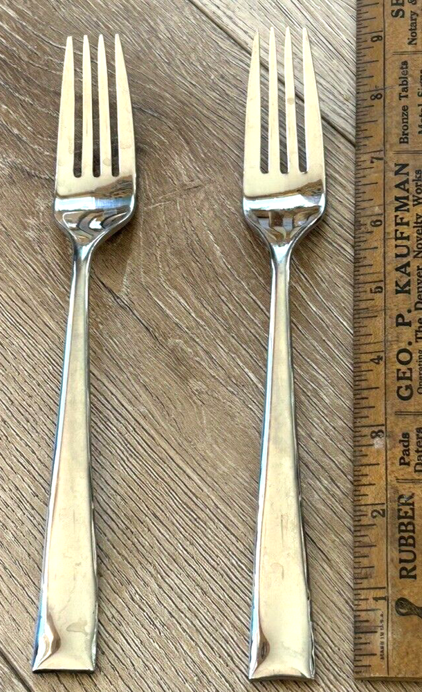 Lot of 2 Forks GS  Gourmet Settings stainless Soprano 8.5