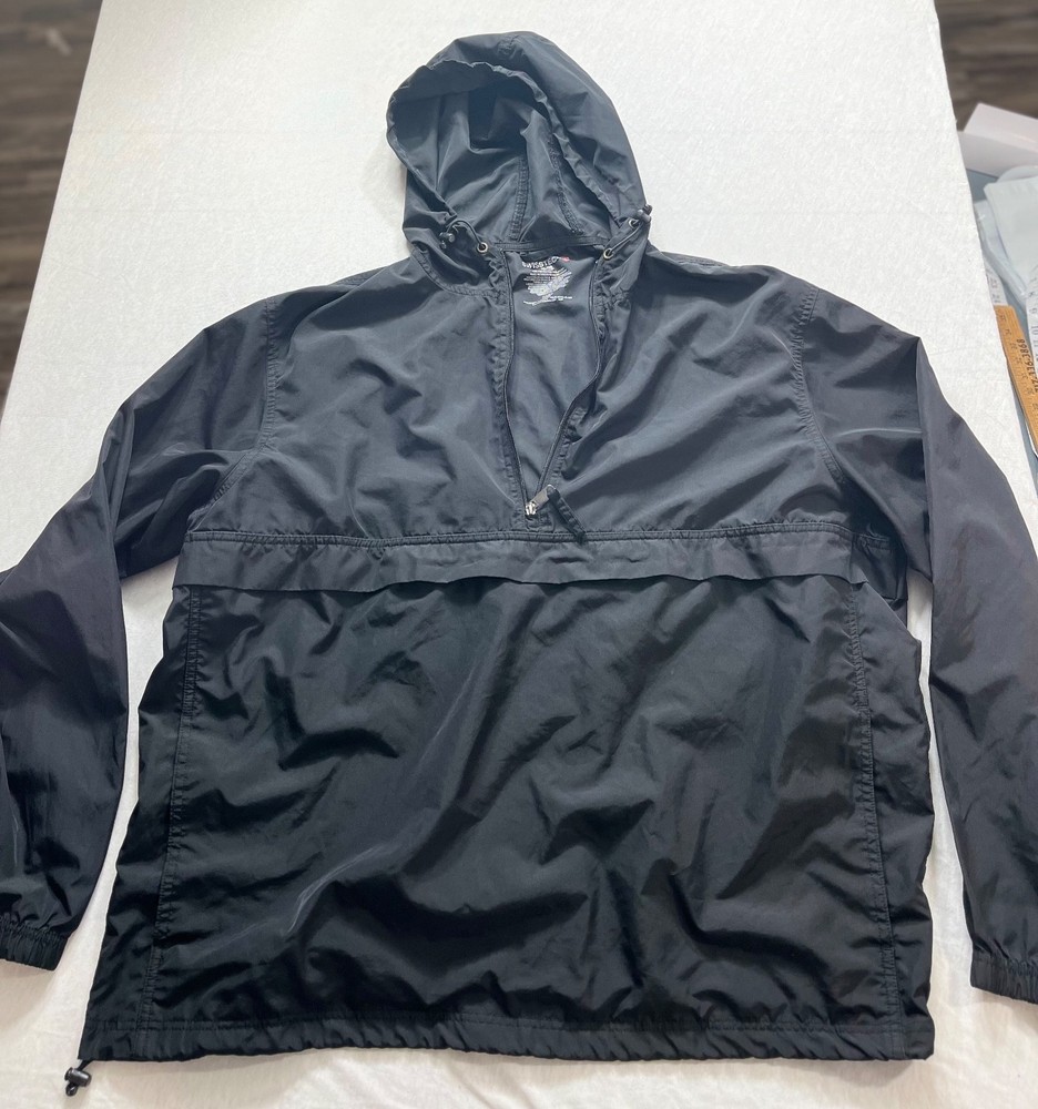 swiss tech wind/rain jacket size large (46-48) black front pocket active