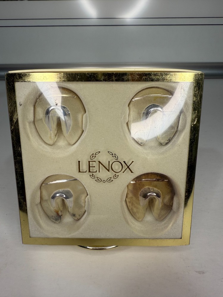 Set Of 4 Lenox Silver Plated Fortune Cookie Place Card Holders Table