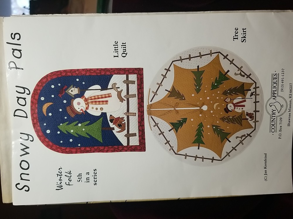 Snowy Day Pals Country Appliques Quilt Pattern with Tree Skirt CA-129 UC