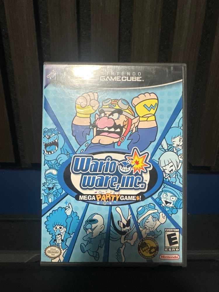 Wario Ware Inc Mega Party Game Nintendo GameCube With Manual - Tested