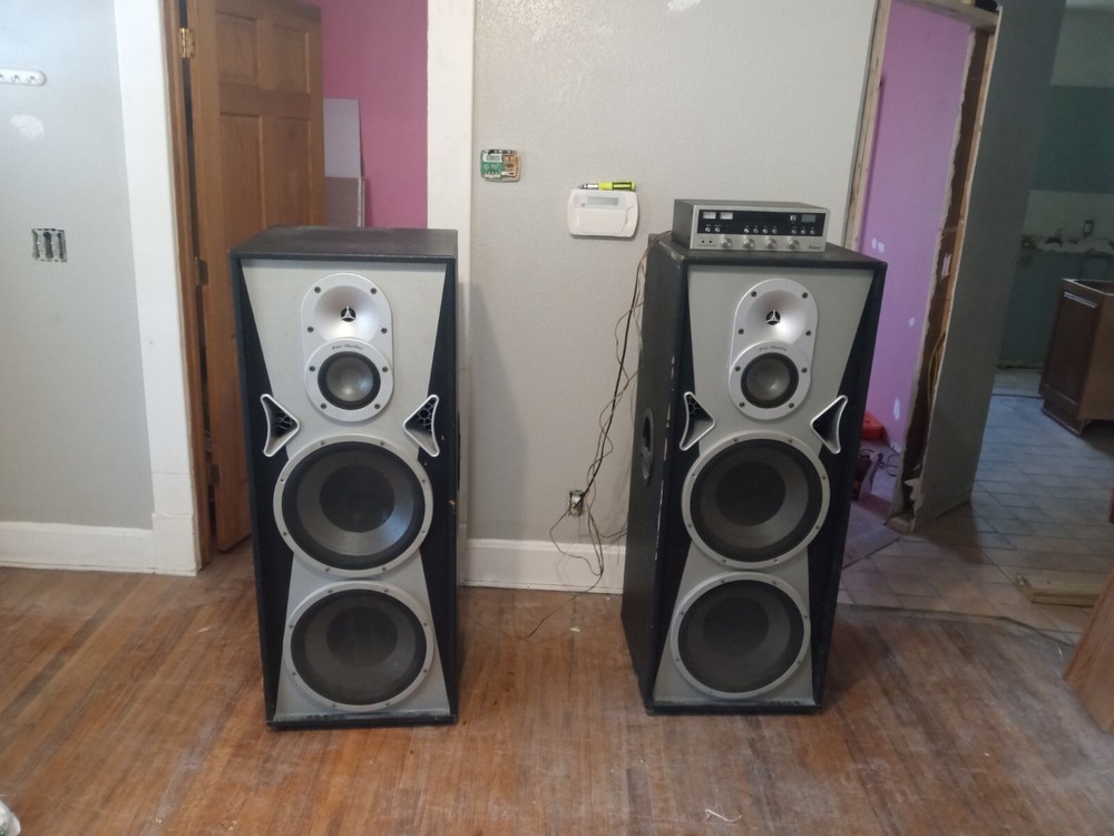 Pro Studio Huge House Tower Speakers