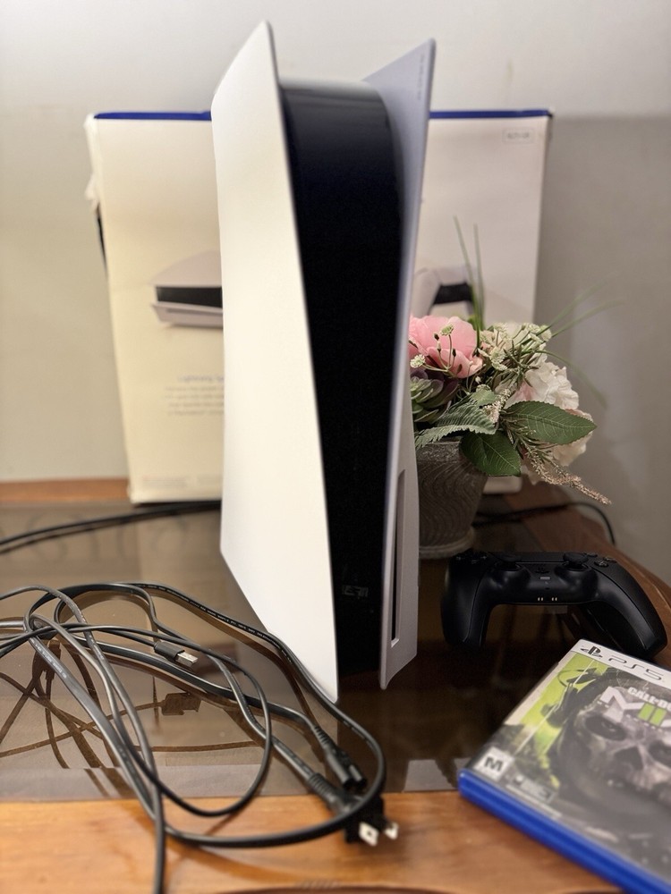 Sony PS5 Blu-Ray Edition Console - White