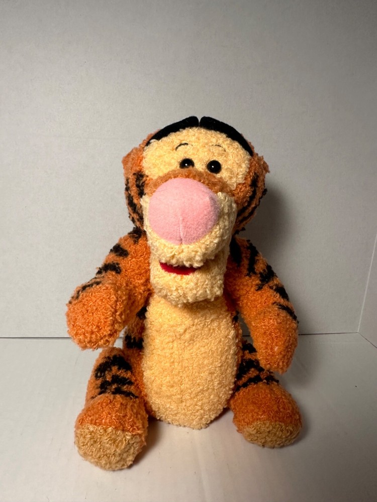 Disney Talking Singing Tigger 12