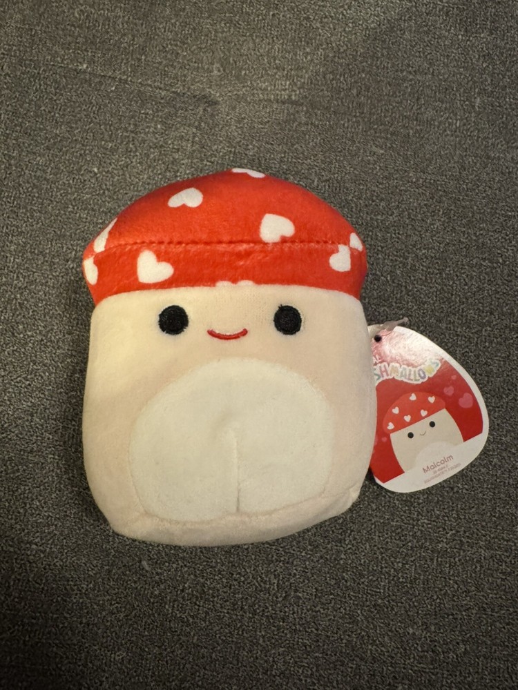 Malcolm with Hearts 5 inch Squishmallow
