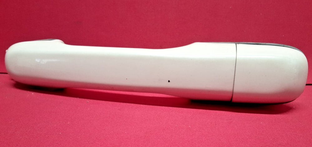 1998-1999 Volvo S70 V70 Left Rear Driver Door Handle Polar White 189