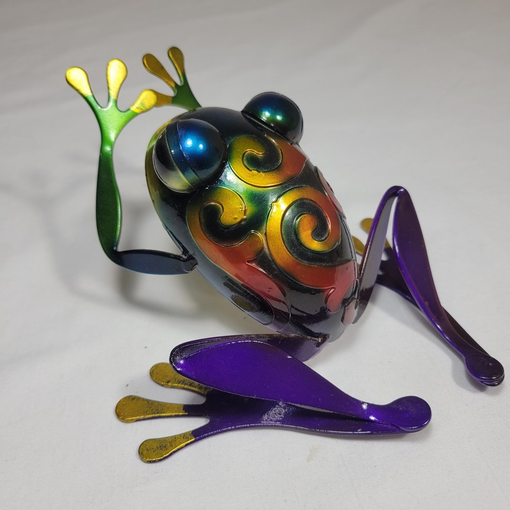 Colorful 7-Inch Metal Frog Sculpture for Garden Decor