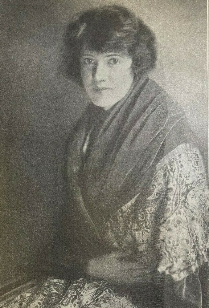 1919 Vintage Magazine Illustration Actress Helen Menken