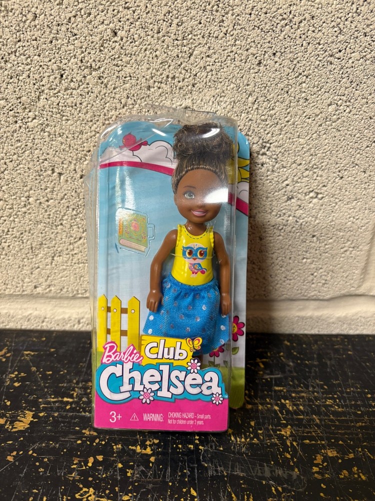 Barbie Club Chelsea Doll with Cute Owl Graphic Outfit