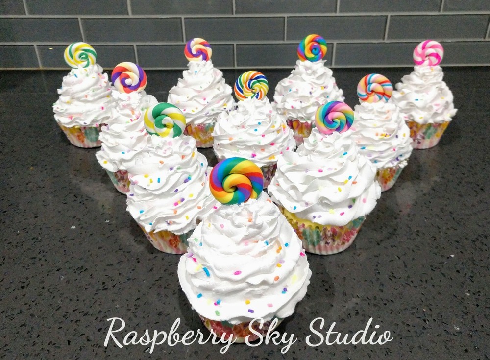 New Fake Faux Lollipop Cupcake with Sprinkles Photo Prop Decorative Food