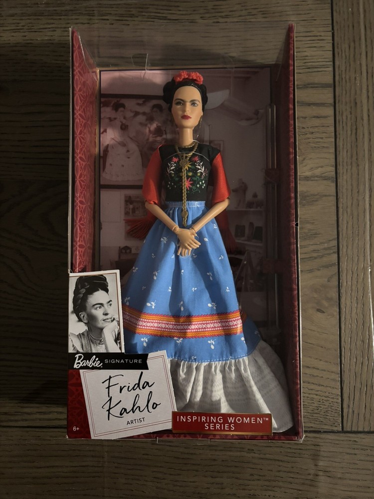 Barbie Girl Inspiring Women Frida Kahlo NRFB Matel Artist activist feminist 2017