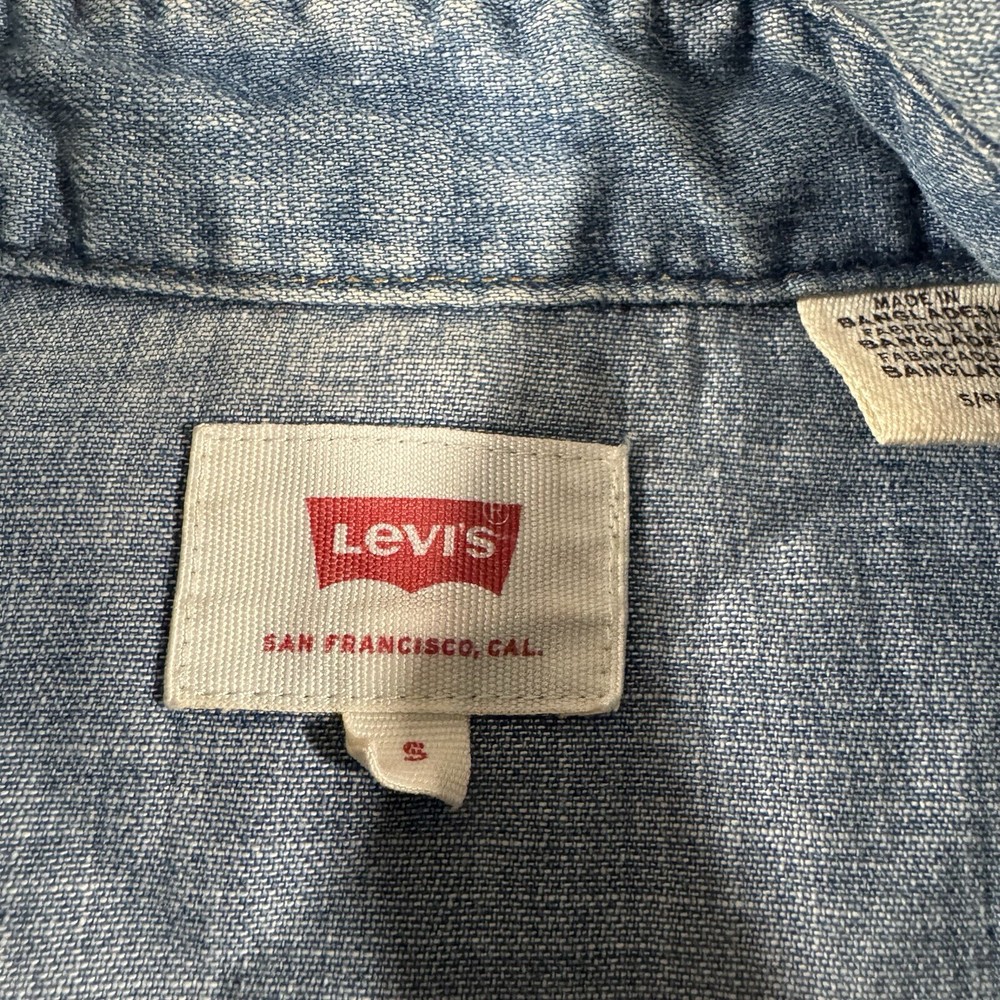 Levis Denim Shirt Adult Small Blue Western Pearl Snap Rodeo Cowboy Mens