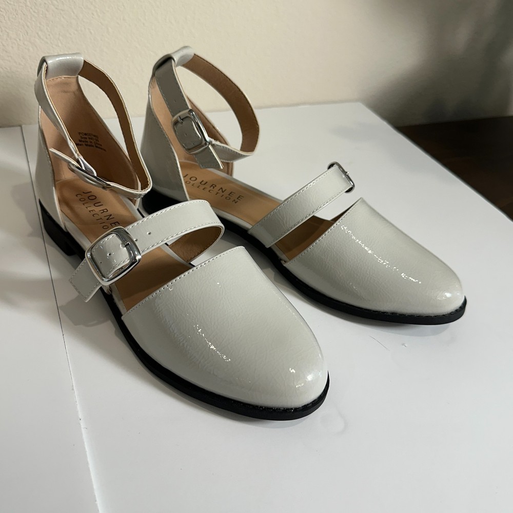 New Journee Collection Constance Double Buckle Flats, Grey, Women's size 9.5W