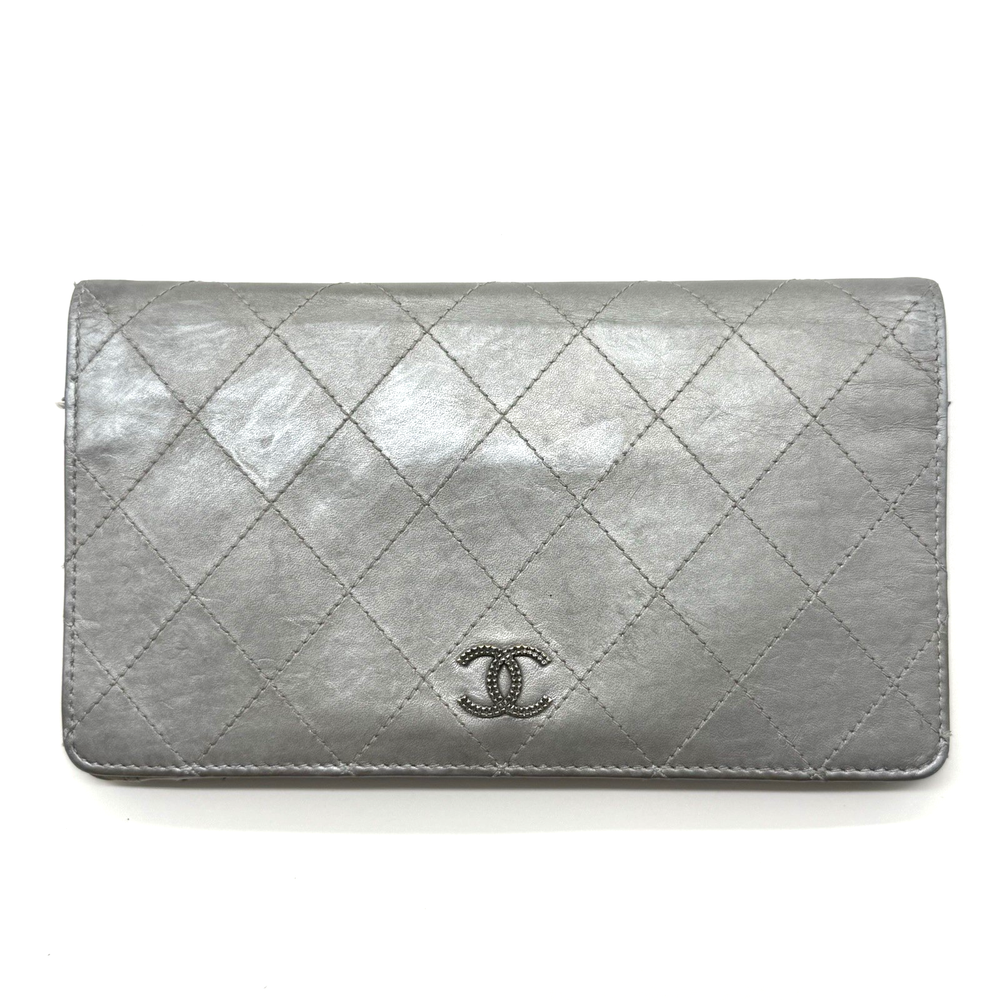 CHANEL Authentic Coco Mark Silver Leather Matelasse Long Wallet Purse