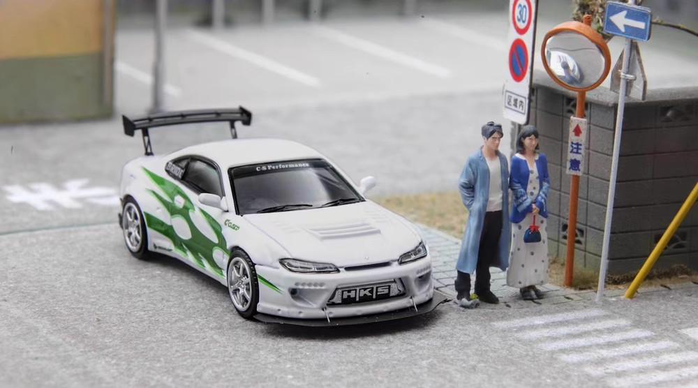 FH 1:64 JDM White Green Silvia S15 Racing Sports Model Diecast Metal Car