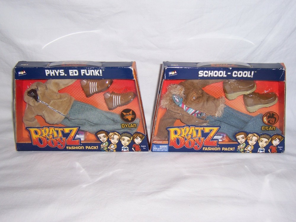 Bratz Boyz Doll Boy Clothes SCHOOL COOL EITAN + PHYS. ED FUNK DYLAN NEW IN BOX