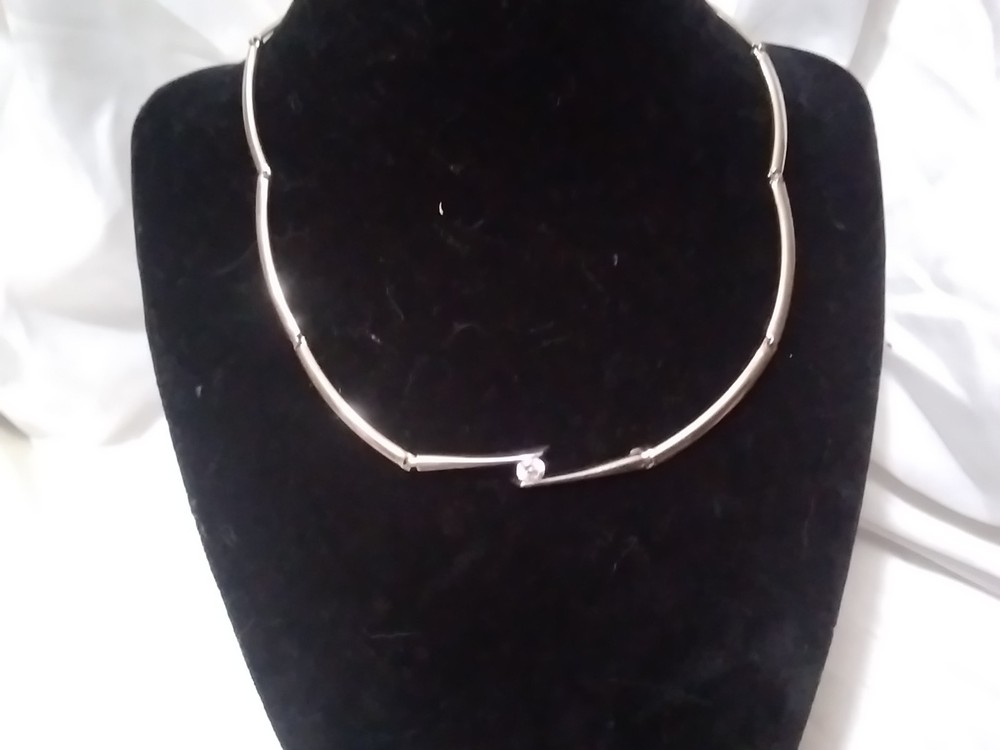 Vintage Silver Tone Collar Necklace With Floating CZ  And Foldover Clasp