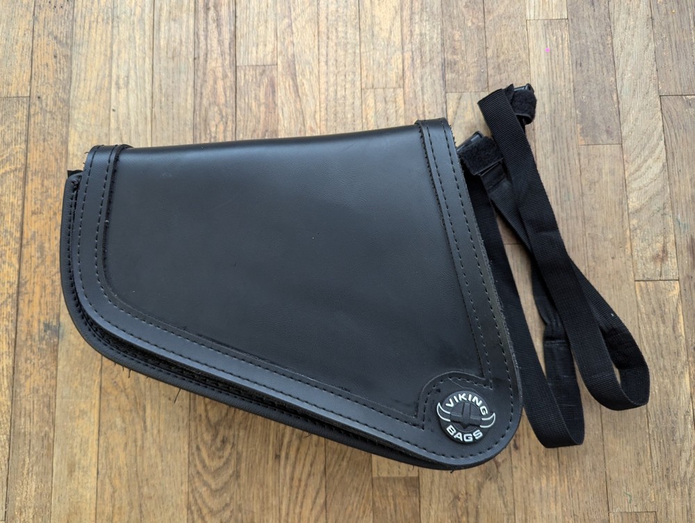 Harley Sportster 04-Up Viking Bag  Black Swingarm saddle  Bag