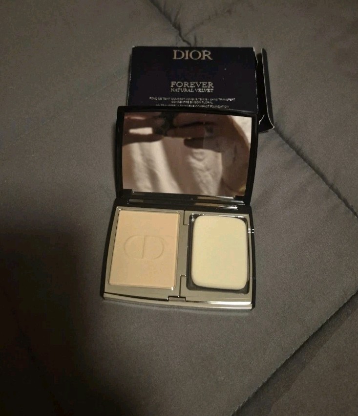 DIOR Forever Natural Velvet Compact Foundation in 1CR Cool Rosy for a flawless matte finish