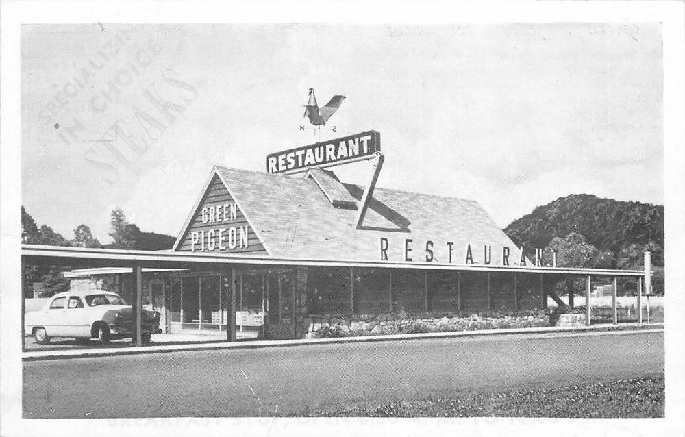 1920s Pigeon Forge Tennessee Green Pigeon Restaurant auto Postcard 25-6883