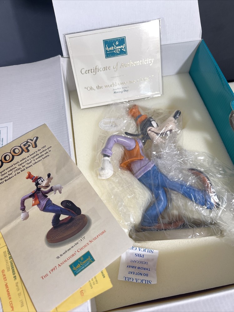 WDCC Goofy 1997 Members-Only Sculpture 5th Annual Animator's Choice Moving Day-image