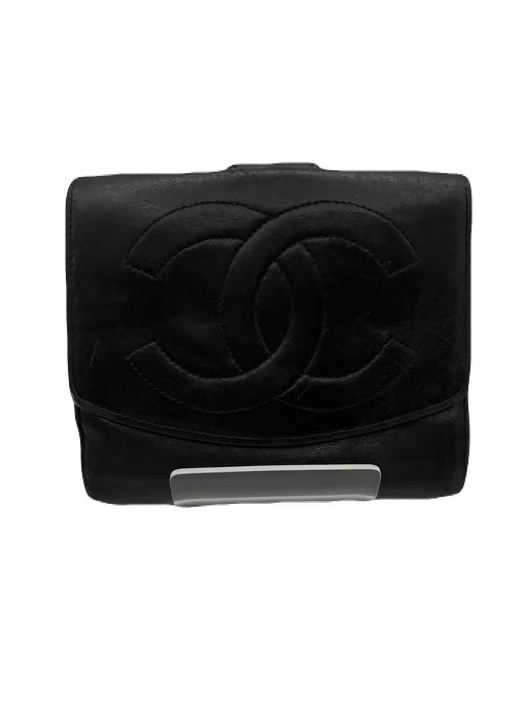 CHANEL Black Leather Wallet Preowned E0411-24