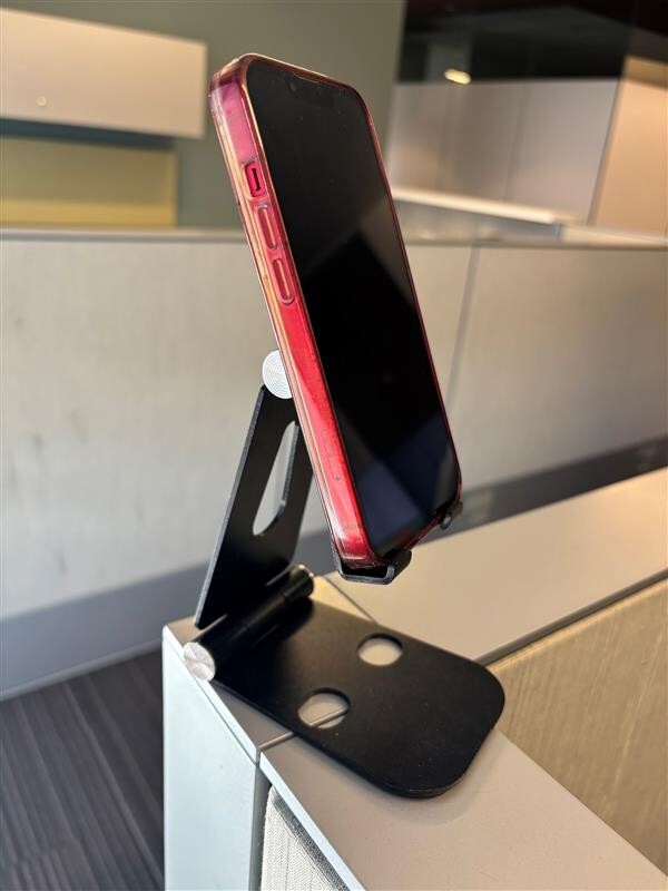 Apple iPhone 13 - 128 GB - Red (Unlocked) - TikTok installed