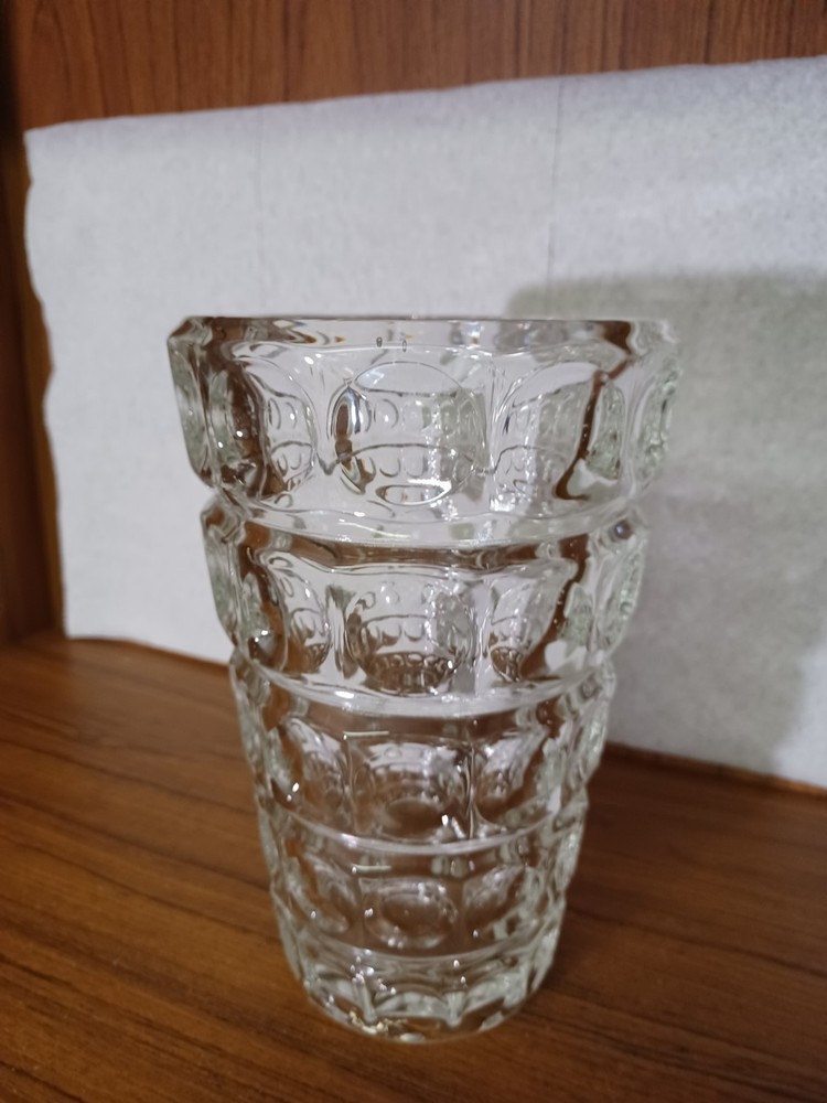 Clear Glass Marble-Design Floral Vase for Modern Decor  