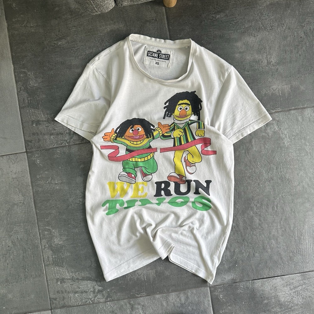 Vintage Sesame Street Y2K Graphic Tee 00s Retro Cartoon Japanese Street Style Used USA