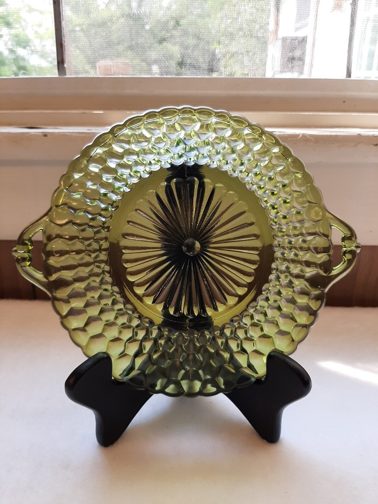 Vintage Indiana Glass Green Candy Dish with Honeycomb Pattern and Open Handles  