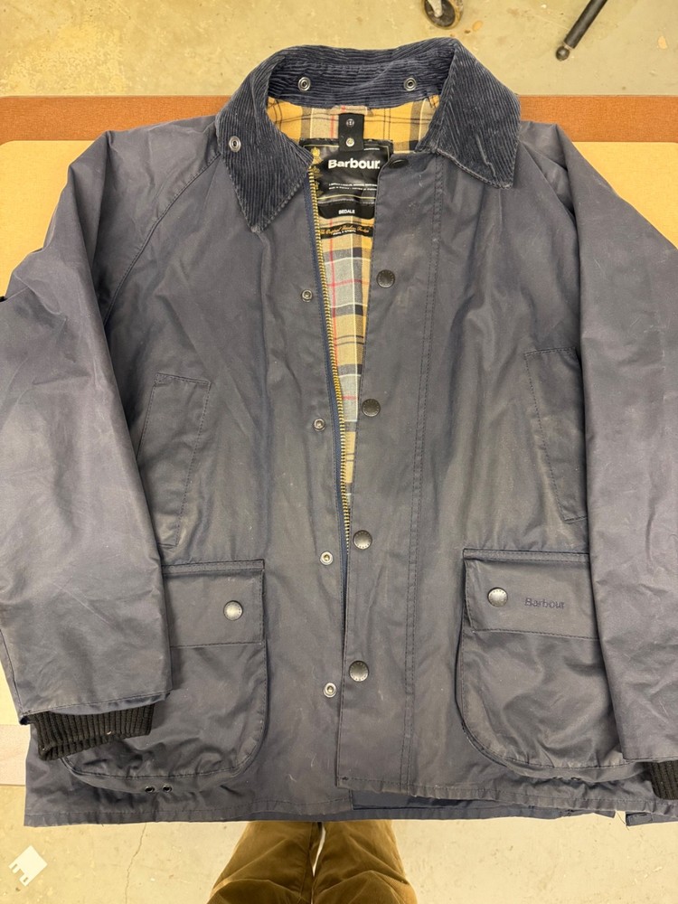 Barbour Bedale BLUE Mens Large. Auction NO RESERVE. Excellent Condition
