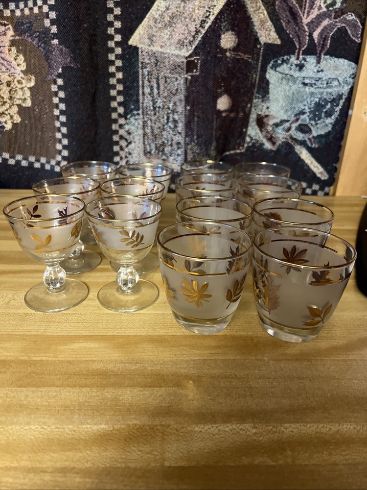 Vintage Libbey 14-Piece Gold Leaf Frosted Glass Set