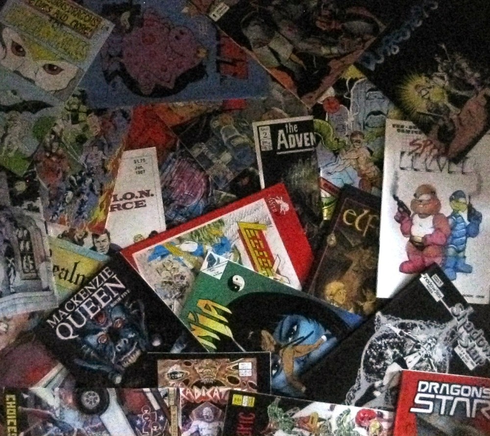 LOT OF 50 1980'S BLACK & WHITE INDIE INDEPENDENT COMICS COMIC BOOK FREE SHIPPING